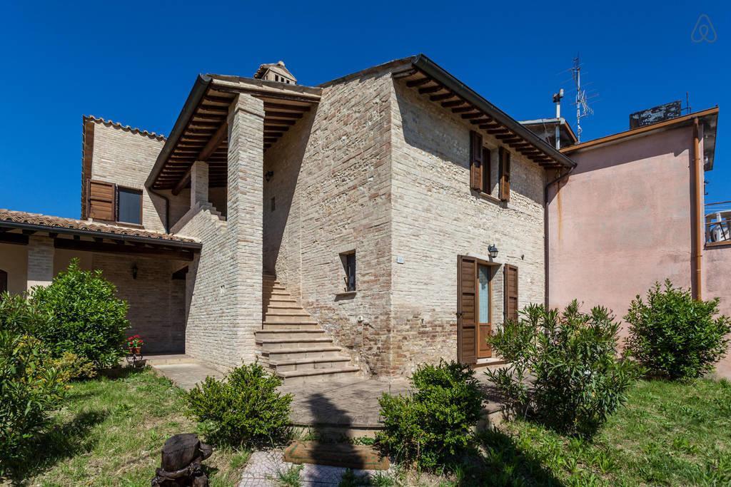 Ciards House Montefalco Quarto foto